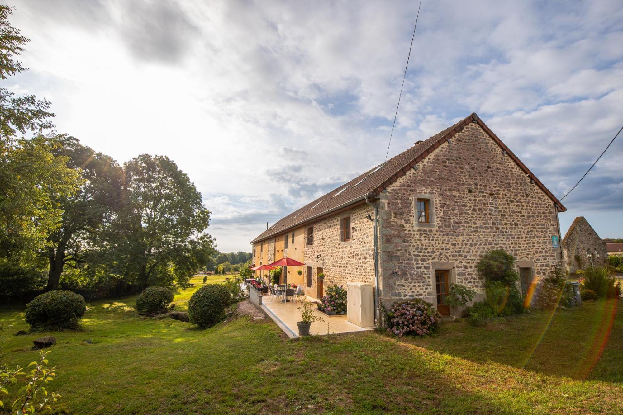 Chateau De La Grange Saint-Emiland Exterior photo